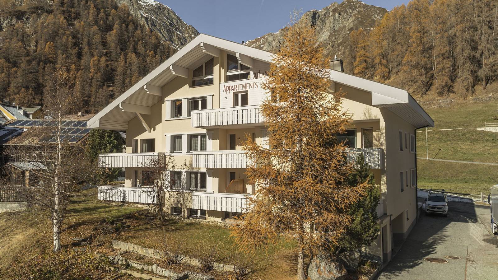 Ganze Ferienwohnung, Atlantis Apartments - 2 Personen / 1 Zimmer / 1 Schlafraum / Nr. 204 / 30m2 in Ravaisch, Samnaun