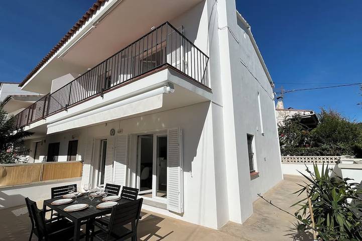 Villa pour 6 personnes, avec terrasse à L'Estartit