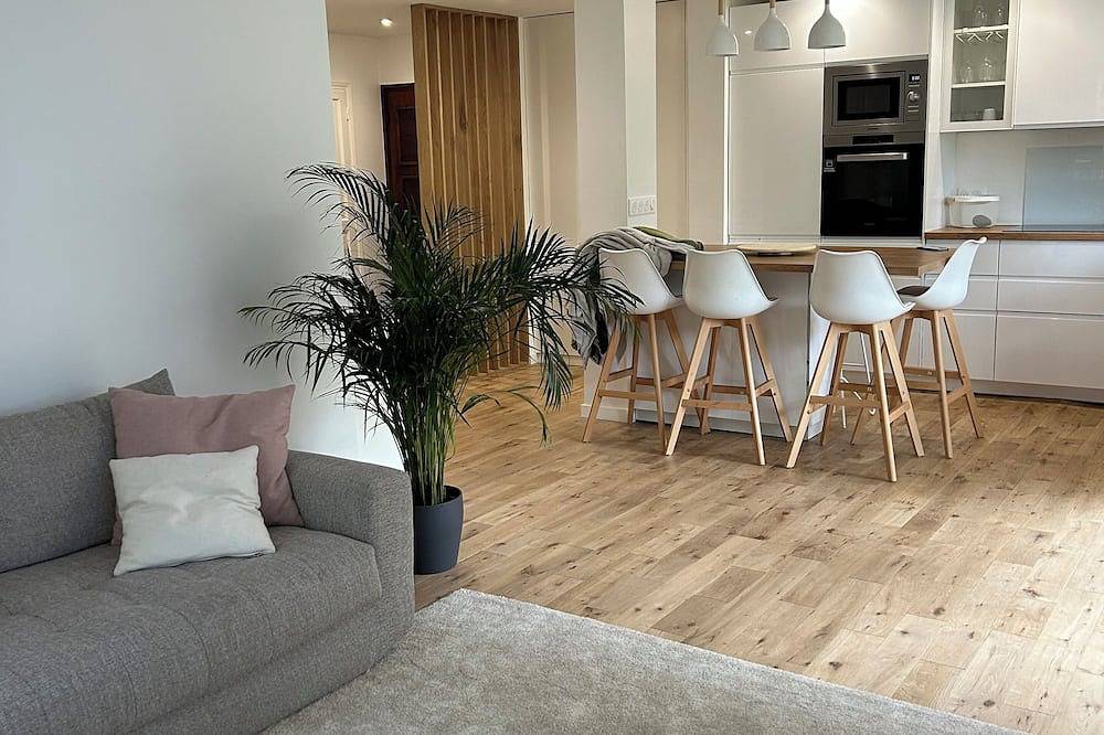 Apartamento entero, Amazing 2-bedroom apartment with Wifi close to Versailles castle, parly 2 mall  in Le Chesnay, Yvelines