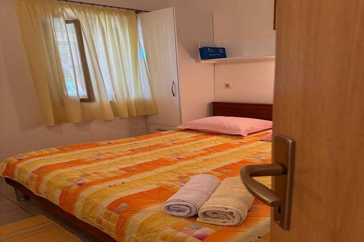 Bungalow für 3 Personen, mit Terrasse auf Brac - 4