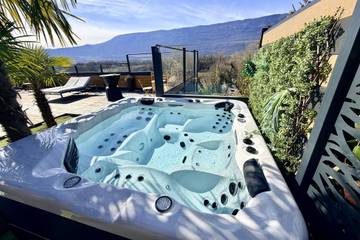 Villa for 6 People in Viviers-du-Lac, Chambéry region, Photo 1