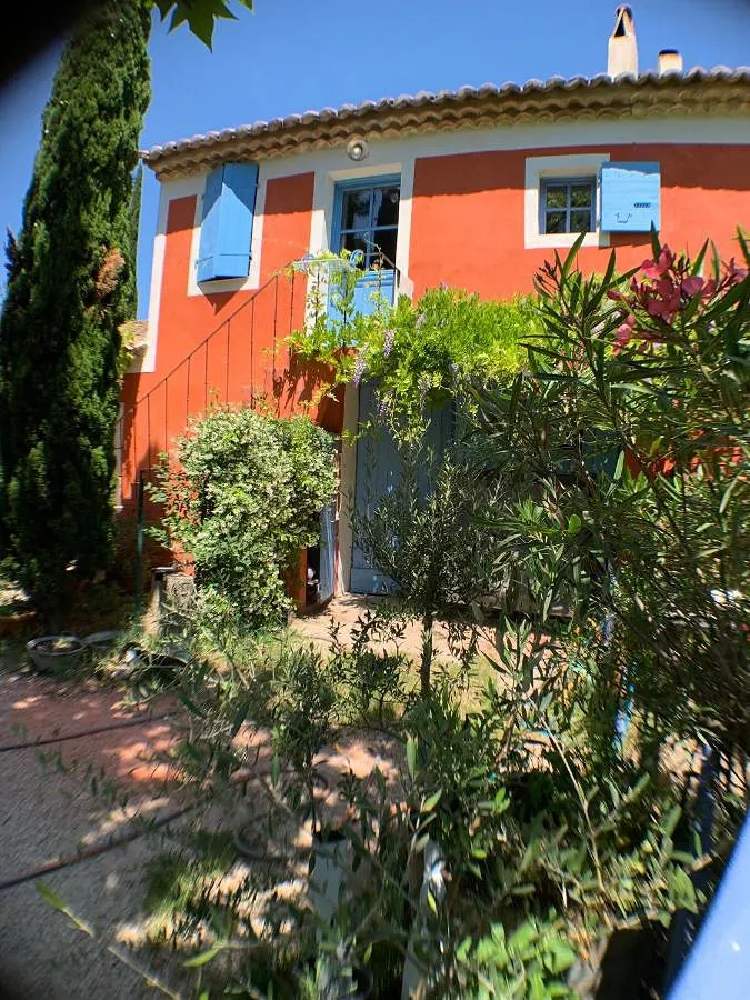 Appartement de vacances pour 4 personnes, avec vue ainsi que piscine et jardin - 1