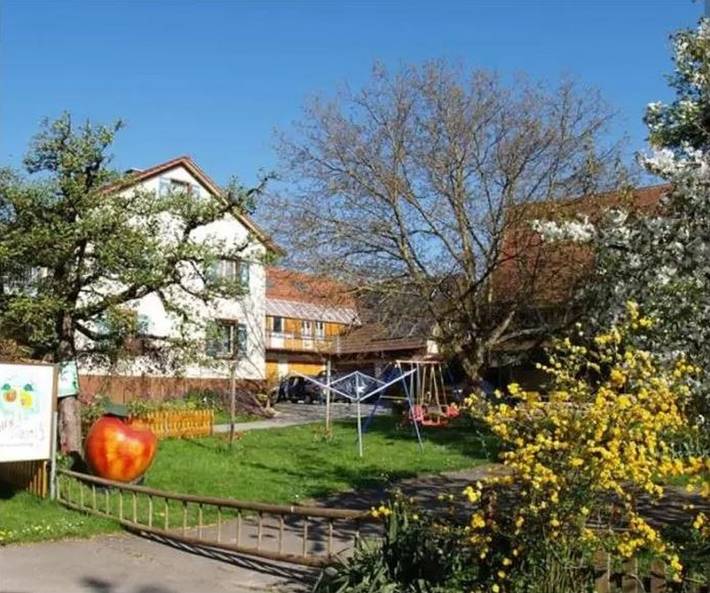Ferienwohnung für 4 Personen, mit Terrasse und Garten in Überlingen - 3