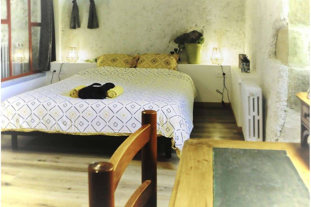 Apartamento entero, Gîte Des Cîmes.Hidden jewel of Corrèze.Exceptional view and Winter Lounge in Tulle, Región de Tulle
