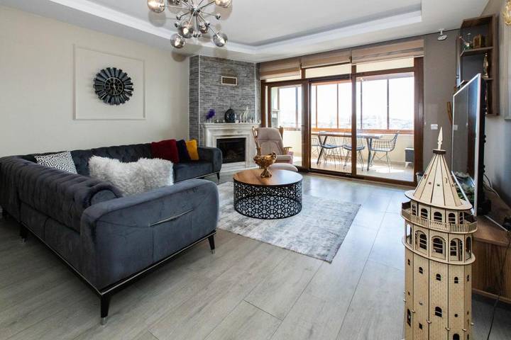 Villa pour 8 personnes, avec vue et vue sur le lac ainsi que jardin et piscine à Istanbul - 3