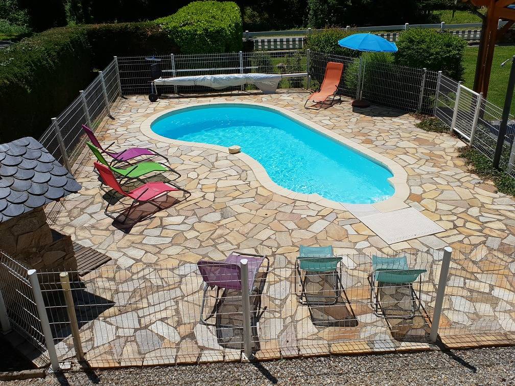 Chalet indépendant Les Feiches et Marguerites avec piscine privée in Ignaux, Pyrénées