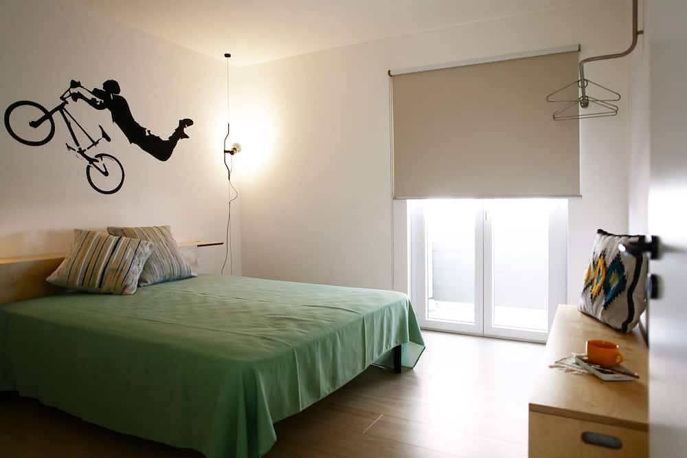 Entire apartment, Mountain View Apartment with Garden and Private Parking. in Casa Santa (Sicily), Erice