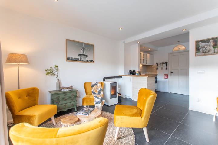 Vakantiehuis voor 4 personen, met terras en balkon/terras in Wemeldinge