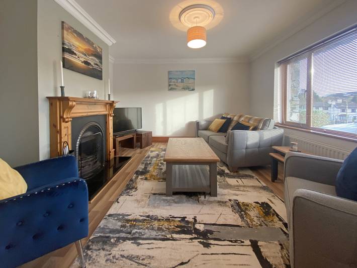 Location de vacances pour 9 personnes, avec jardin à Clifden