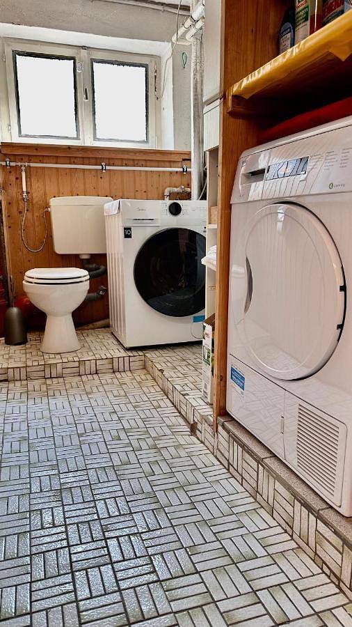 Ferienhaus für 10 Personen, mit Balkon und Terrasse sowie Garten und Sauna in Schliengen - 4