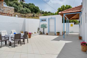 Holiday Apartment for 4 People in Kalymnos, Dodecanese, Photo 4