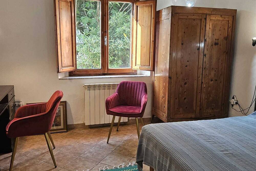 Apartamento entero, A garden on the bay in Castiglioncello, Costa Etrusca