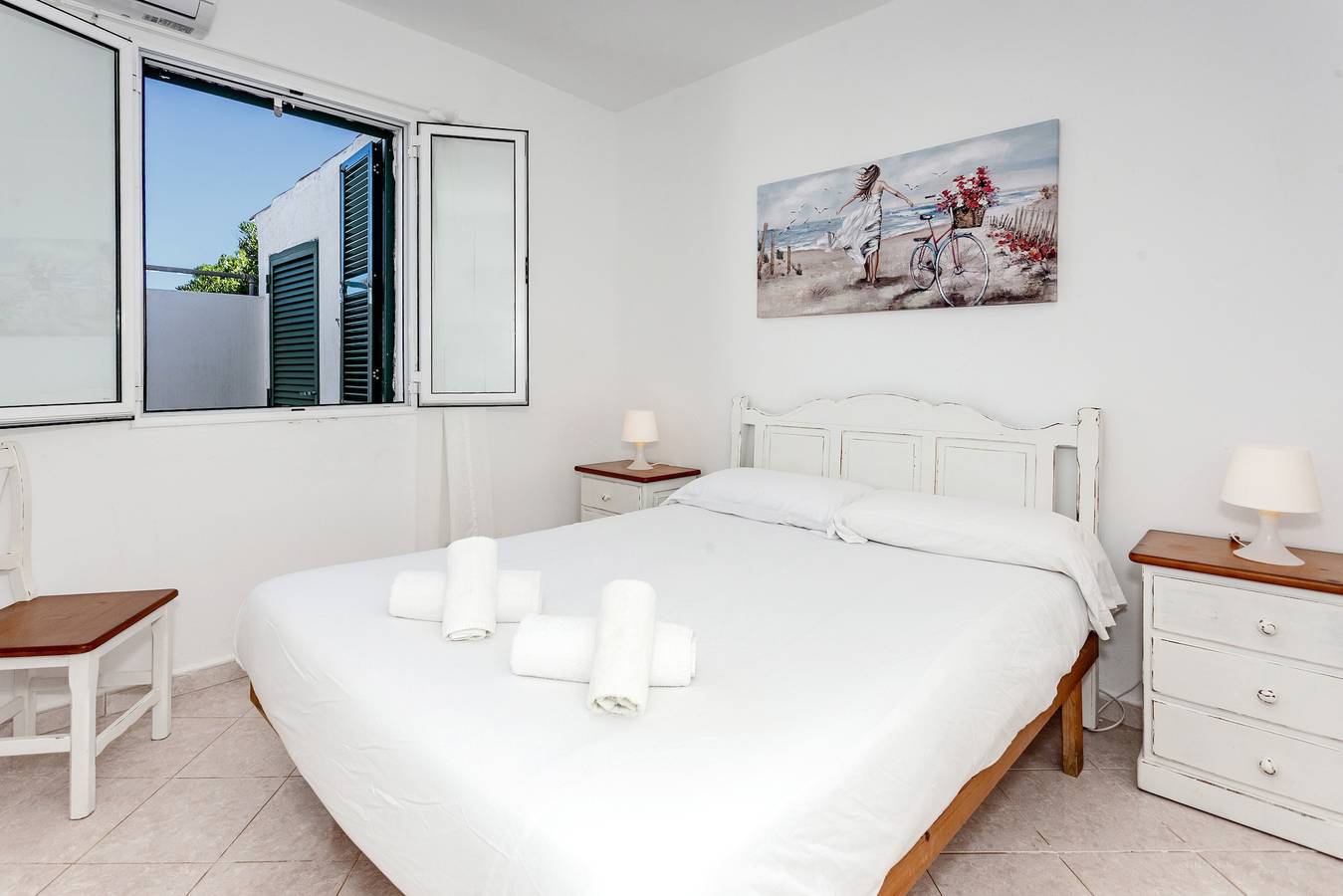 Charmant Vakantiehuis "Villa Goyo" bij de Zee met A/C, Wi-Fi, Terras & Tuin, foto 12