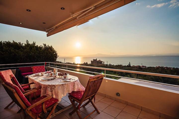Ferienhaus für 4 Personen, mit Meerblick und Garten in Kalamata - 2