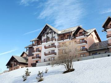 Gîte pour 4 personnes, avec piscine et balcon/terrasse, animaux acceptés à Valmeinier