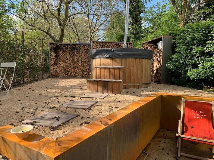 Location de vacances pour 3 personnes, avec Jacuzzi et Terrasse ainsi que Jardin et Sauna à Aubel