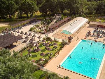 Tente pour 4 personnes, avec jacuzzi dans les Alpes-de-Haute-Provence