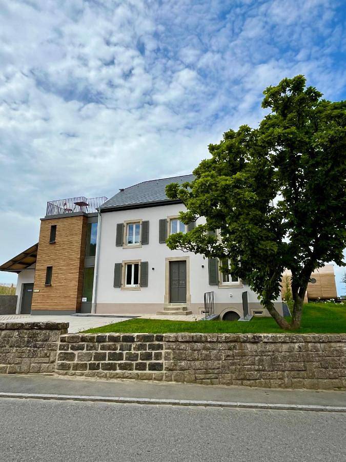 Vakantiehuis voor 10 personen, with tuin and sauna as well as terras and uitzicht, met huisdier in Luxemburg