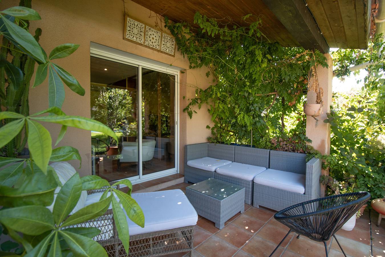 Villa 'Moderne Afa' avec vue sur la montagne, Wi-Fi et climatisation in Afa, Région d'Ajaccio