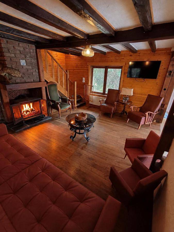 Chalet pour 8 personnes, avec Jacuzzi et Terrasse ainsi que Jardin et Vue à Spa
