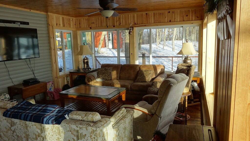 Neu umgebaute Familienfreundliche Hütte. Schöne und Spaß im All Seasons! in Becker County