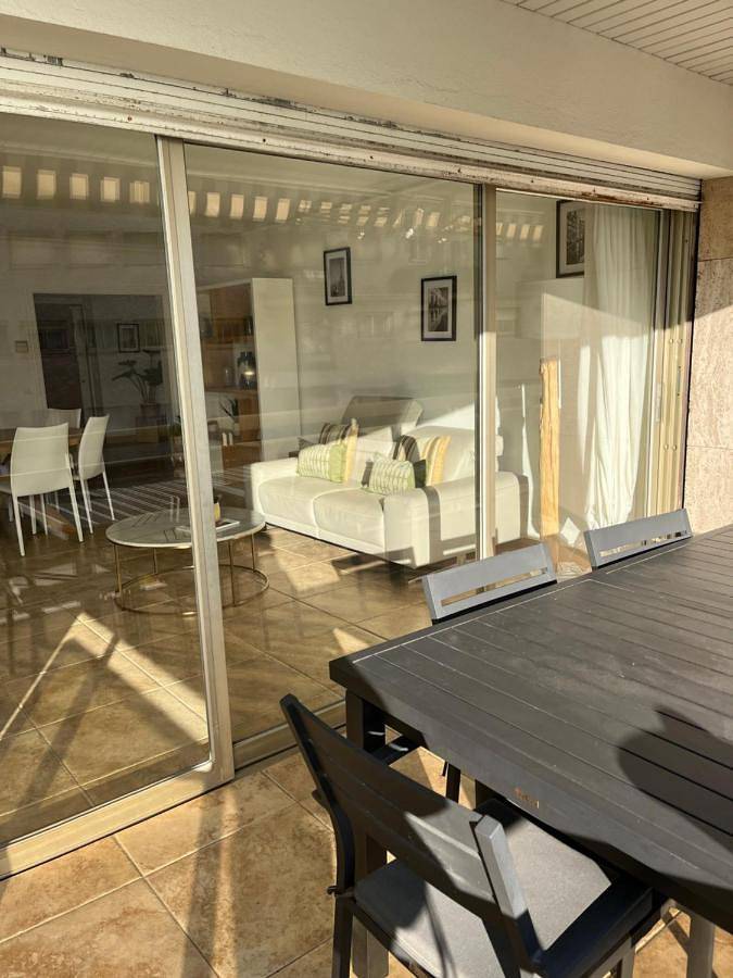 Gîte pour 4 personnes, avec vue et terrasse dans Bijou Plage Cannes - 3