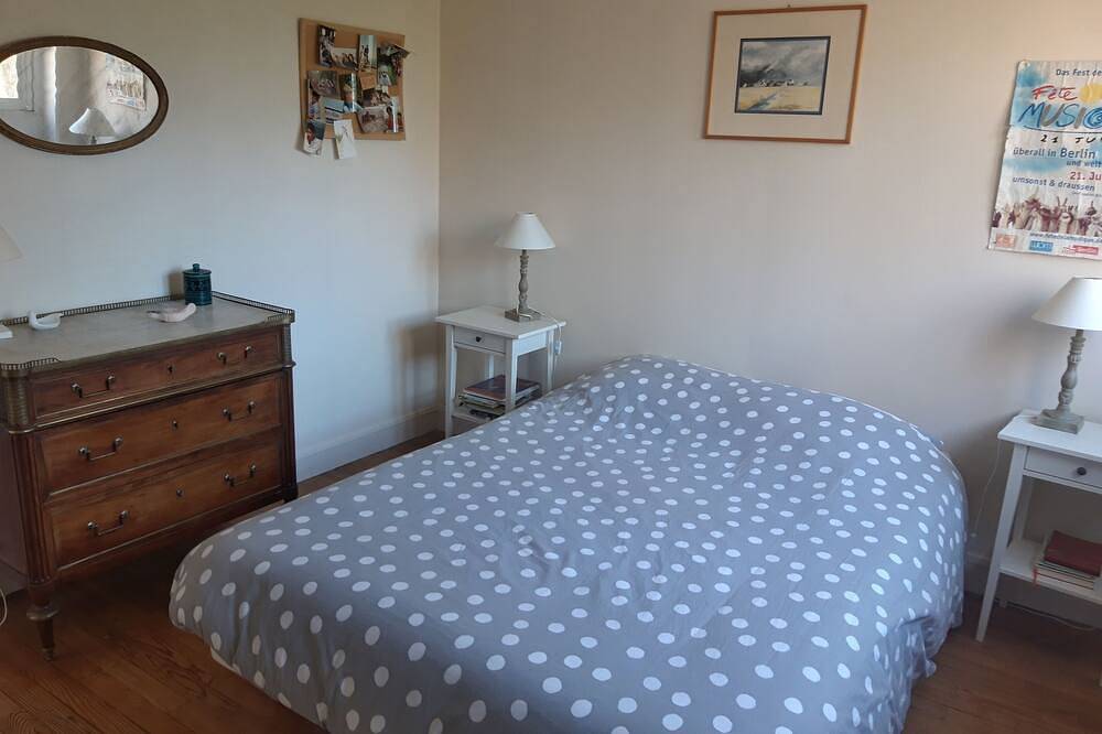 80ème Anniv Débarquement, Caen Nord, Proche Mémorial, Parking Privé Avec Parc in Caen, Caen region