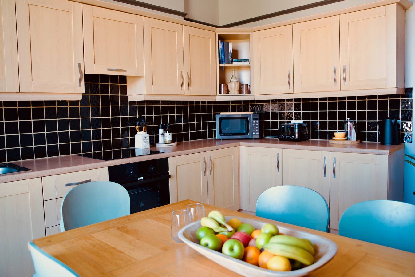 Entire holiday apartment, Boutique Apartment - Sleeps 6 & Free Parking in Ilkley, West Yorkshire