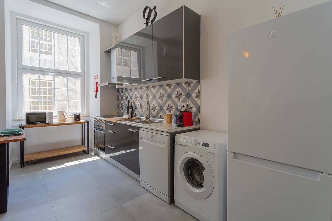 Entire apartment, Pink Street by Ldapartments in Encarnação, Lisbon