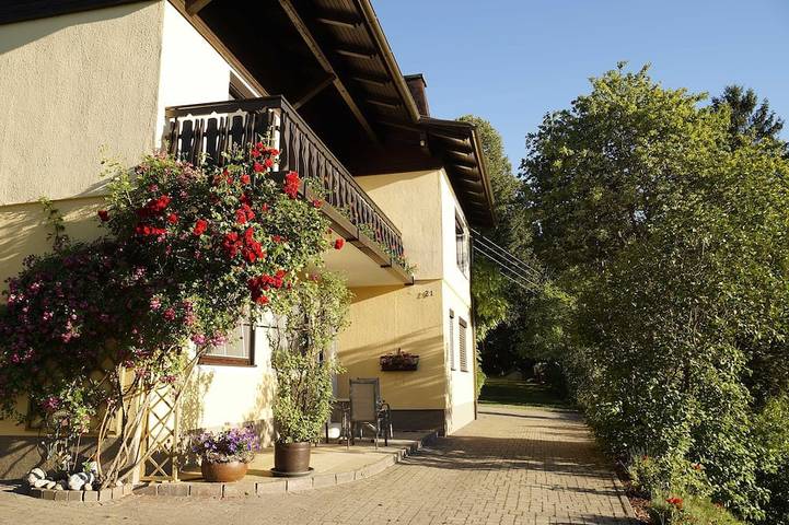 Ferienwohnung für 4 Personen, mit Garten und Kinderpool - 1