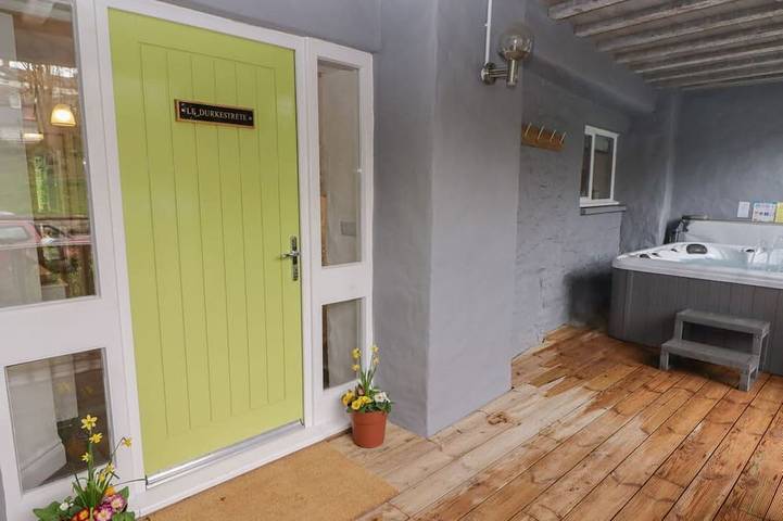 Holiday rental for 2 people, with garden in Haverfordwest