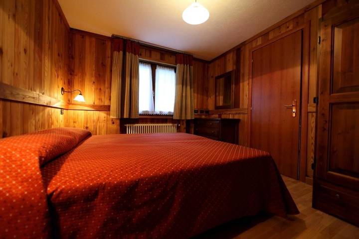 Gîte pour 4 personnes, avec Terrasse ainsi que Jardin et Vue dans Brusson - 2