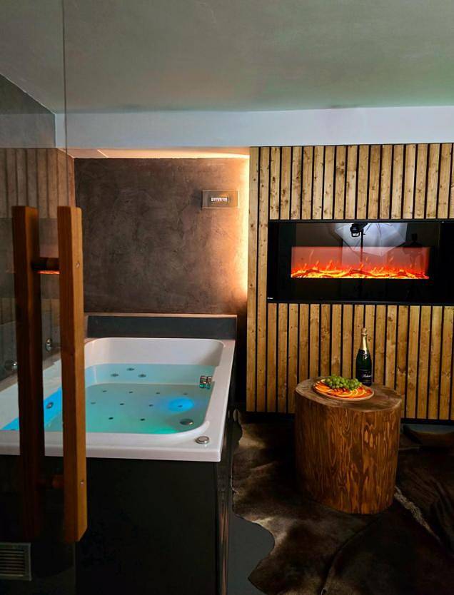 Ferienwohnung für 2 Personen, mit Sauna und Pool sowie Whirlpool in Ostrau