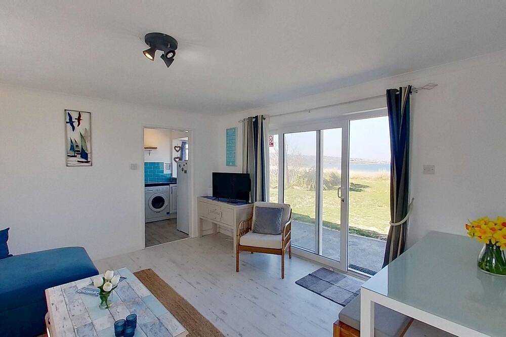 Chalet for 4 People in Hayle, Cornwall