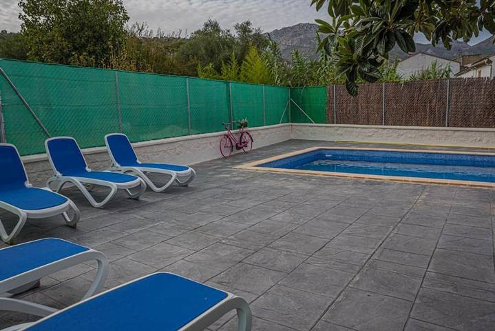 Casa rural para 8 personas, con jardín además de vistas y piscina en Cortes de la Frontera - 3