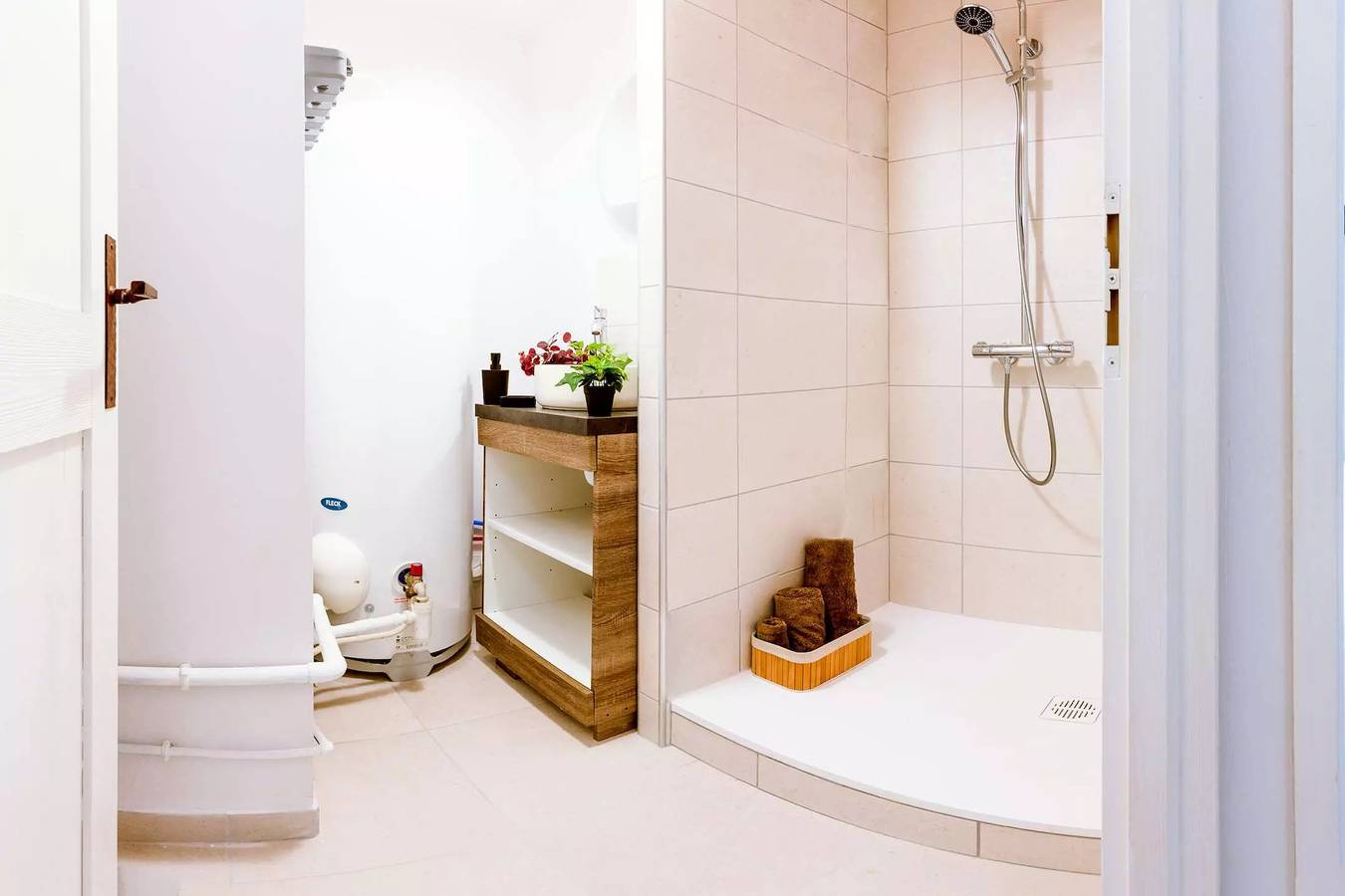 Appartement entier, Appartement 8 personnes Saint Lary Village- Wifi Inclus in Saint-Lary-Soulan, Parc national des Pyrénées