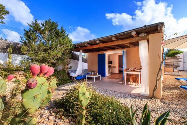Casa rural para 4 personas, con Terraza y Jardín en Es Pujols