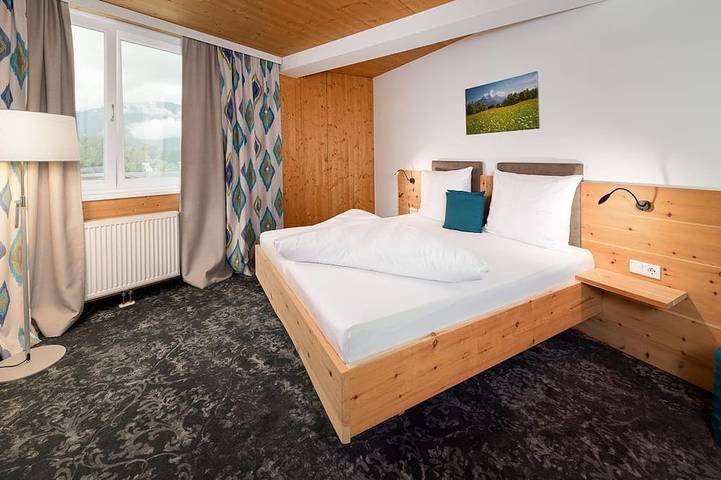 Ganze Wohnung, Appartement Komfort - Ferienwohnung Hindenburg in Saalfelden, Saalfelden am Steinernen Meer