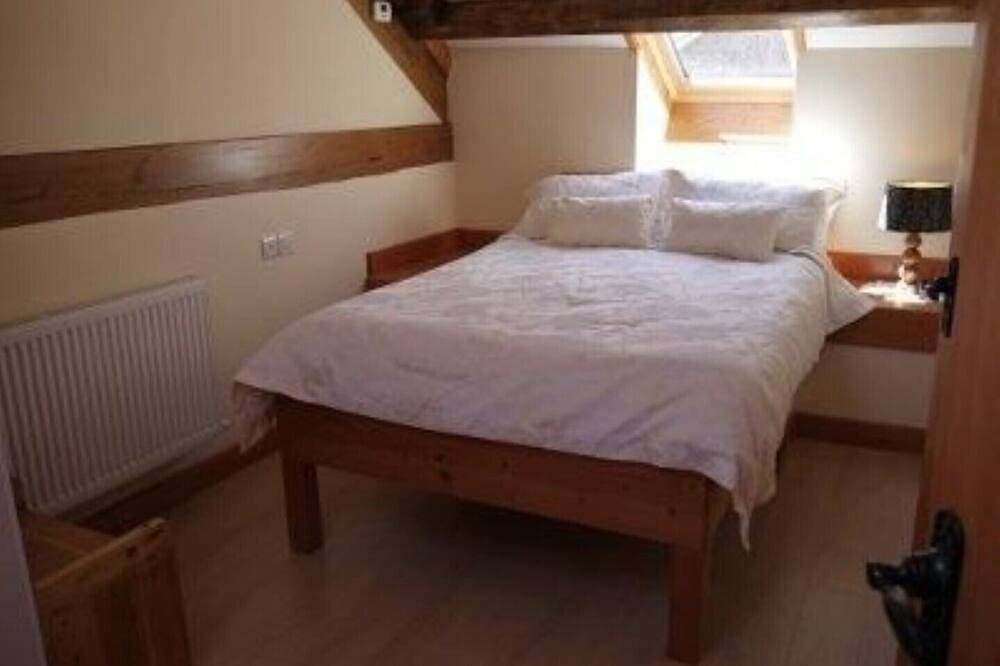 Lind End cottage warm, comfortable and inviting, super views in Lake District