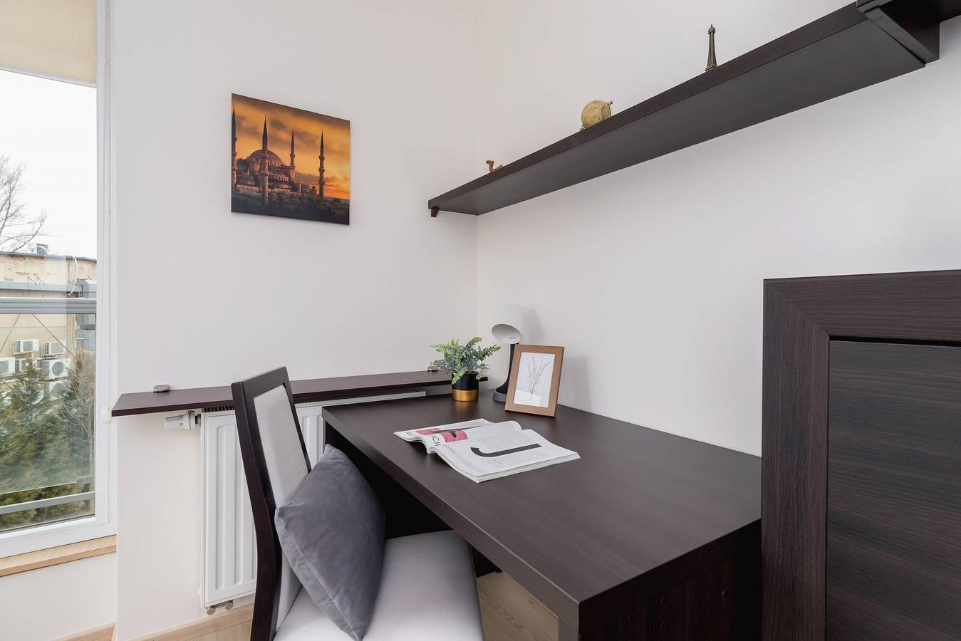 Apartamento entero, Spacious Apartment for 6 Persons | Balcony and Parking in Cracovia, Pequeña Polonia (región histórica)