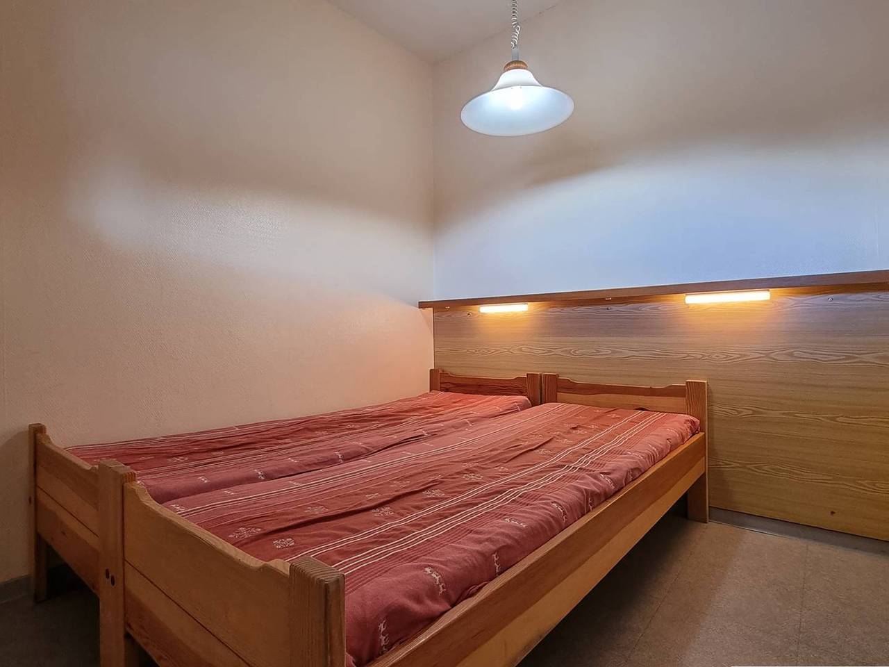 Ganze Wohnung, Gemütliche Wohnung nahe den Pisten mit Parkplatz und Wifi in Saint-Étienne-en-Dévoluy, Le Dévoluy
