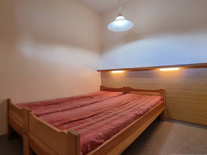 Ganze Wohnung, Gemütliche Wohnung nahe den Pisten mit Parkplatz und Wifi in Saint-Étienne-en-Dévoluy, Le Dévoluy