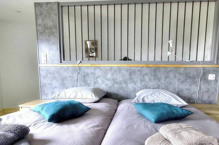 Location de vacances pour 4 personnes, avec Jardin à Les Ardillats - 4