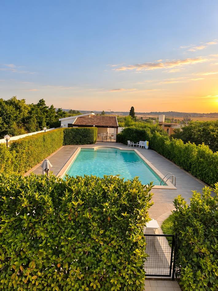 Villa 'Giacomo' con piscina privata, Wi-Fi e aria condizionata in Santa Maria del Focallo, Ispica