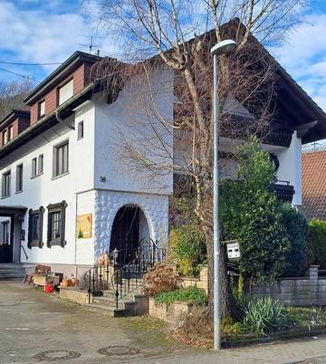 Maison d’hôte pour 2 personnes, avec terrasse et vue à Simonswald