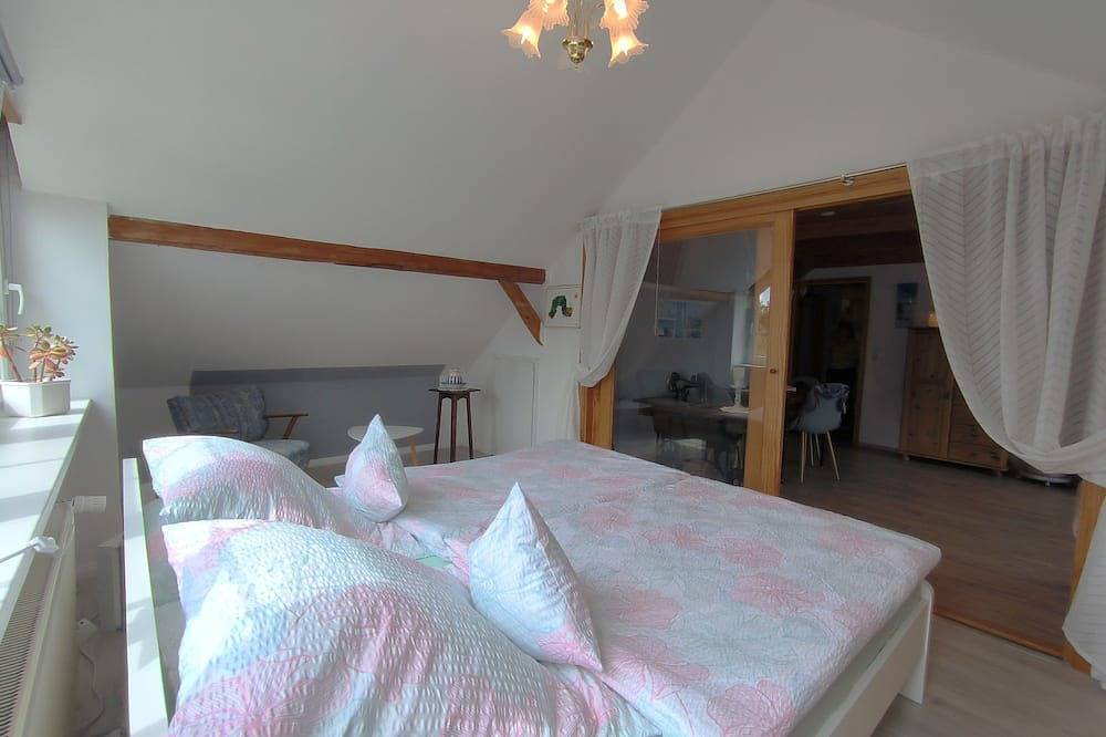 Ganze Wohnung, Hinz: Gemütliche Fewo für 2 Personen mit modernem Bad - Fewo Hinz in Ellingstedt, Haithabu