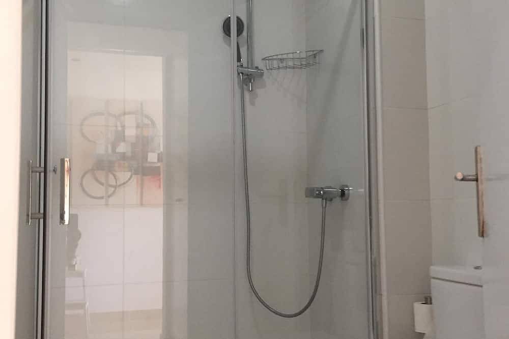 Ganze Wohnung, Apartments w / Pool, Parkplatz, Wifi bei 150 mtrs. von der Marina Vilamoura in Vilamoura, Quarteira