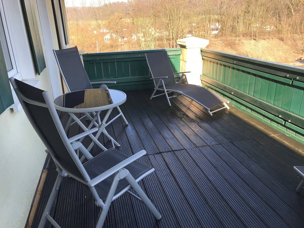 Ganze Ferienwohnung, Einliegerwohnung 2 mit Garage in Beverungen, Kreis Höxter