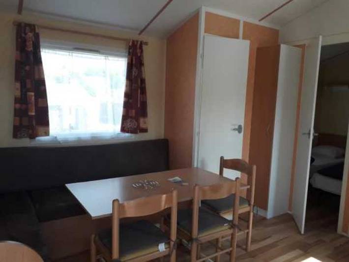 Mobil home pour 6 personnes, avec bassin pour enfant et sauna, animaux acceptés à Pouldreuzic - 3