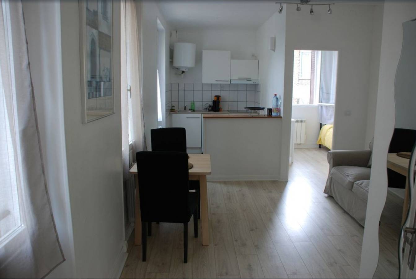 Appartement entier, Appartement moderne à Rosny-sous-Bois, 38 m² avec vue in Rosny-sous-Bois, Seine-Saint-Denis